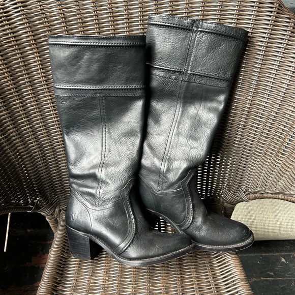 Frye Campus Boots / Frye Jane Boots - Picture 2 of 5